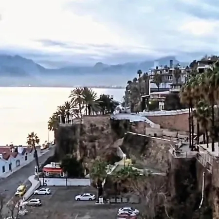Kaleiçi Bahçeli özel Muhteşem Müstakil Hébergement de vacances Antalya