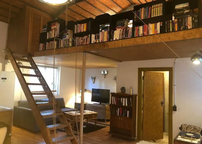 Holiday home Kaleici Bahceli Oezel Muhtesem Muestakil