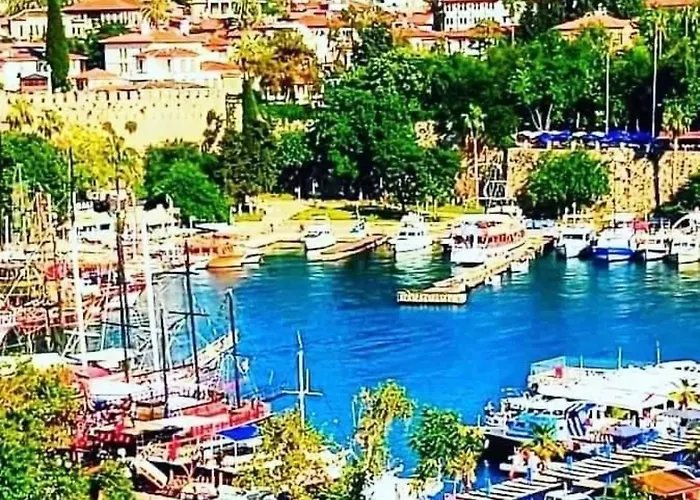 Holiday home Kaleici Bahceli Oezel Muhtesem Muestakil Antalya