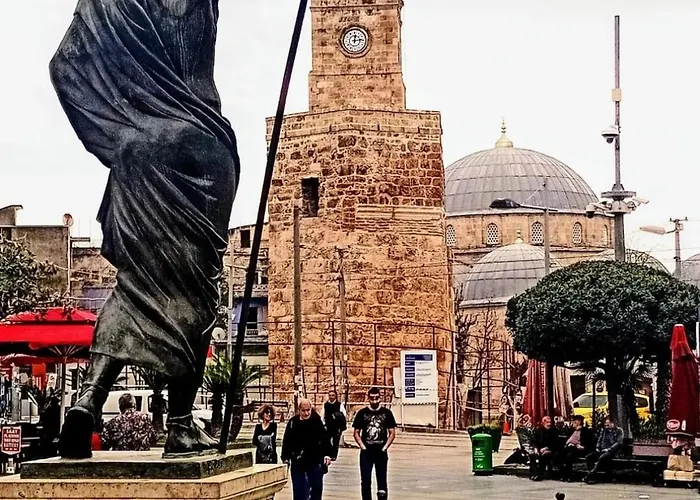 Kaleici Bahceli Oezel Muhtesem Muestakil * Antalya